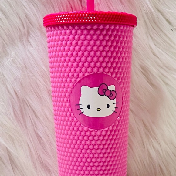 Hello Kitty Tumbler - Picture 5 of 8